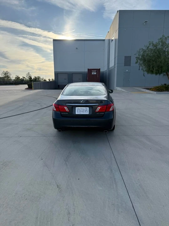 2007 Lexus ES 5th Gen - Image 3 of 19