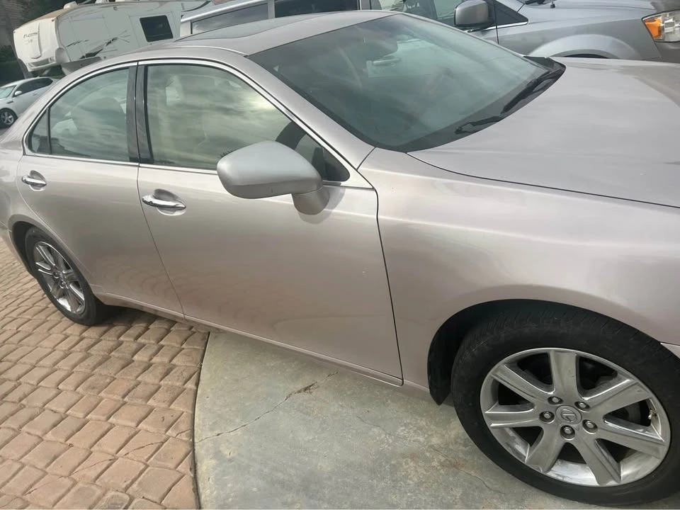 2007 Lexus ES 5th Gen - Image 4 of 10