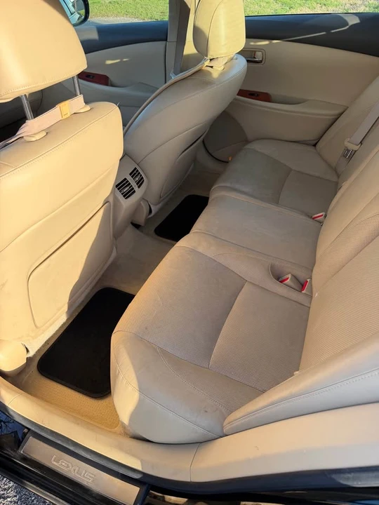 2007 Lexus ES 5th Gen - Image 11 of 19
