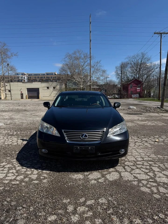 2007 Lexus ES 5th Gen - Image 2 of 11