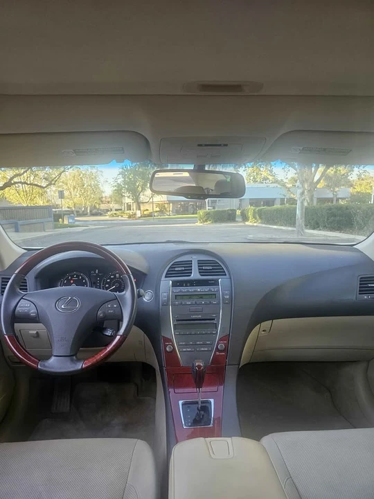 2007 Lexus ES 5th Gen - Image 16 of 20