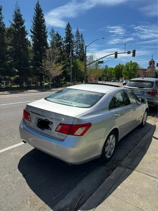2007 Lexus ES 5th Gen - Image 3 of 8
