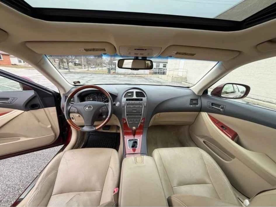 2007 Lexus ES 5th Gen - Image 3 of 8