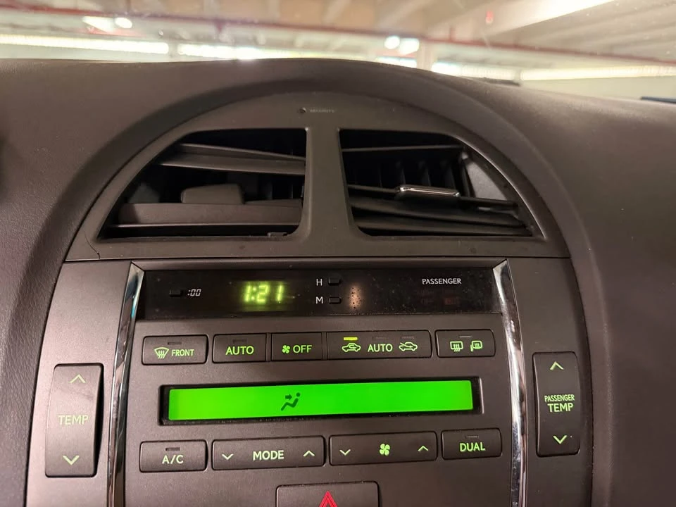 2007 Lexus ES 5th Gen - Image 19 of 20