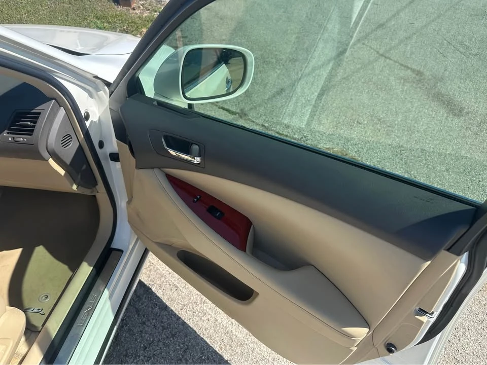 2007 Lexus ES 5th Gen - Image 13 of 15