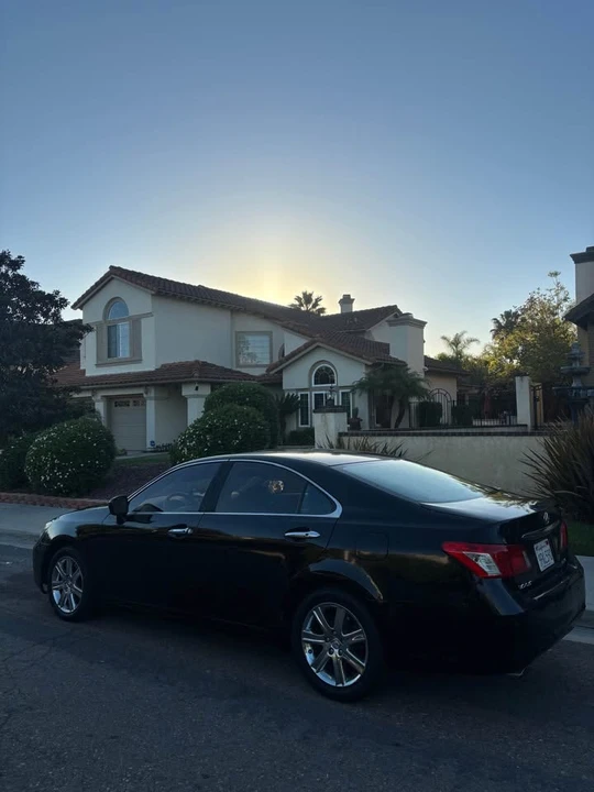 2007 Lexus ES 5th Gen - Image 4 of 8
