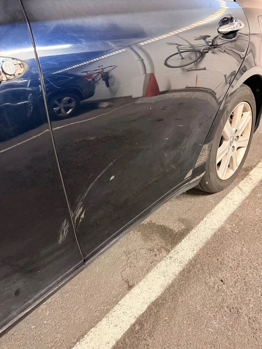 2007 Lexus ES 5th Gen - Image 11 of 20
