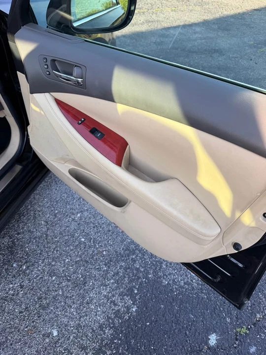 2007 Lexus ES 5th Gen - Image 14 of 19