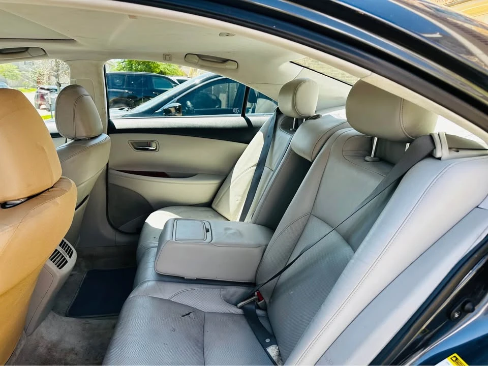 2007 Lexus ES 5th Gen - Image 12 of 13