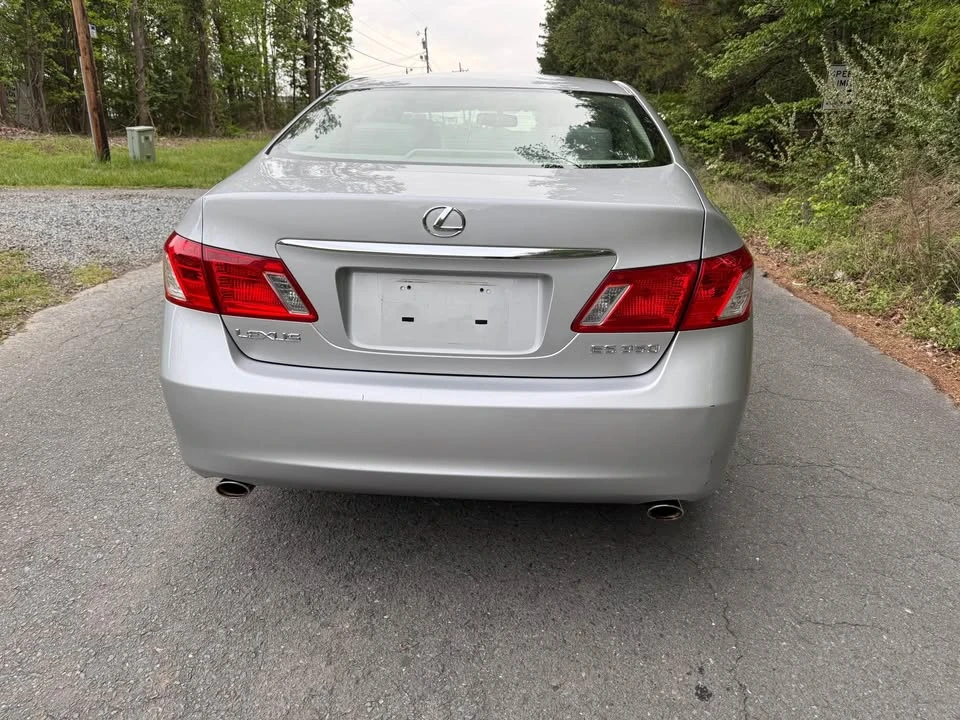 2007 Lexus ES 5th Gen - Image 6 of 12