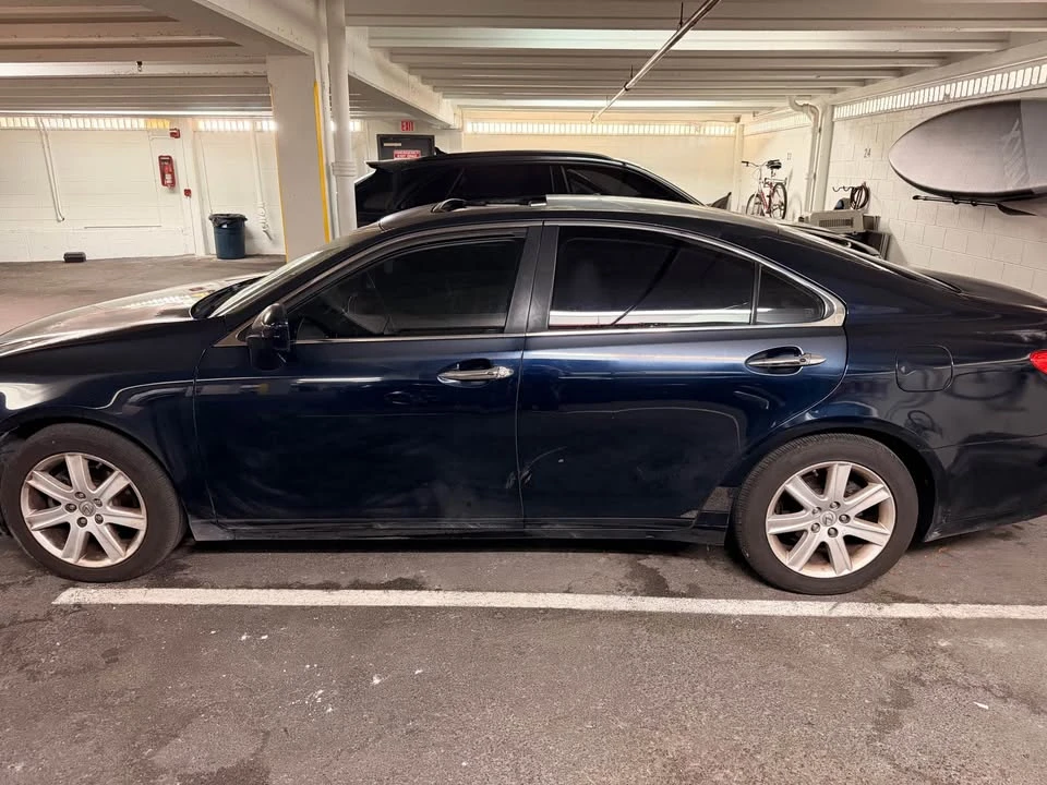 2007 Lexus ES 5th Gen - Image 2 of 20