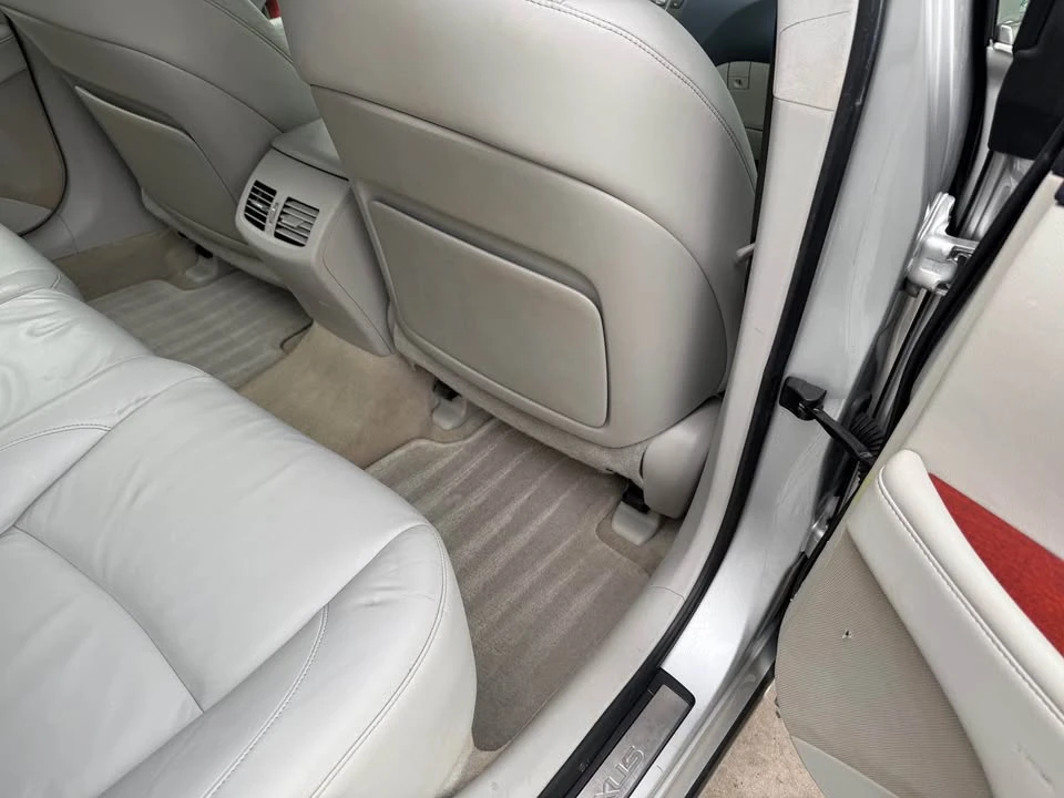 2007 Lexus ES 5th Gen - Image 10 of 12