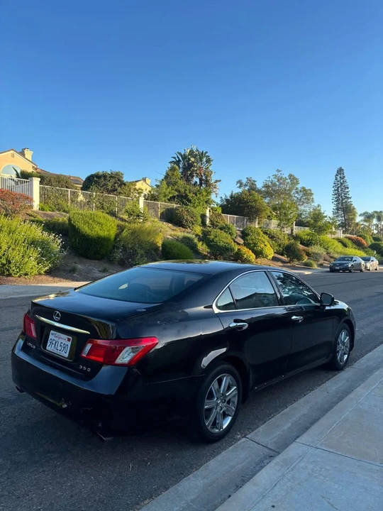 2007 Lexus ES 5th Gen - Image 4 of 9