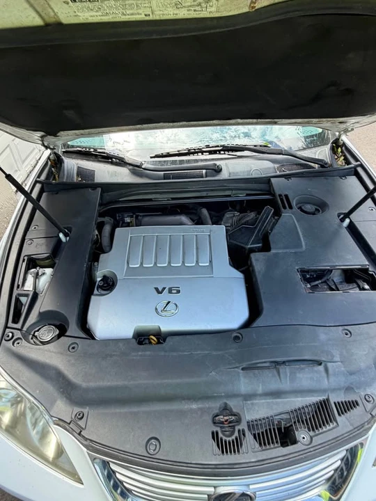 2007 Lexus ES 5th Gen - Image 10 of 20