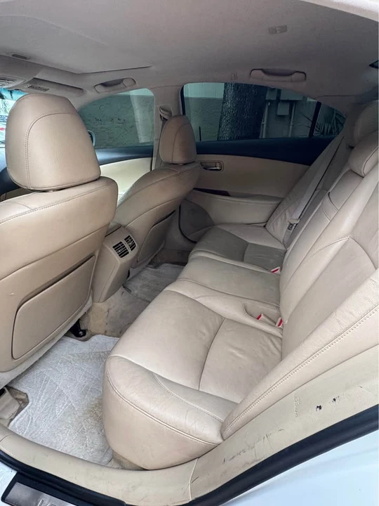 2007 Lexus ES 5th Gen - Image 8 of 20