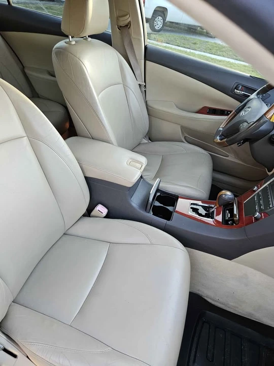 2007 Lexus ES 5th Gen - Image 4 of 14