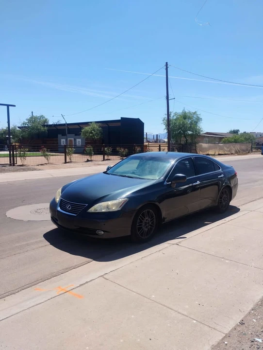 2007 Lexus ES 5th Gen - Image 2 of 8