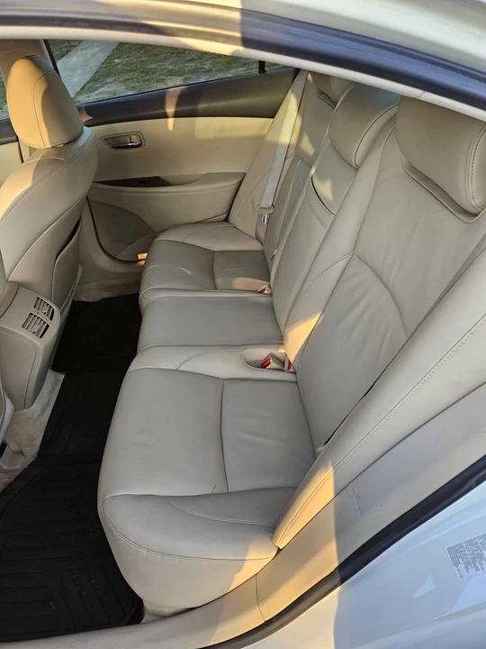 2007 Lexus ES 5th Gen - Image 9 of 14