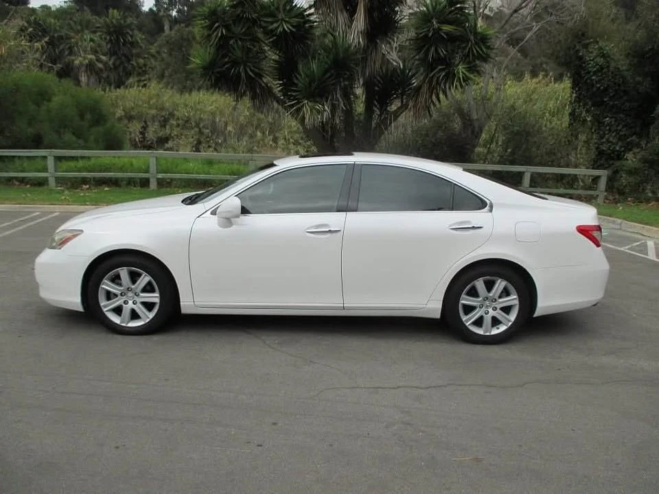 2007 Lexus ES 5th Gen - Image 7 of 10