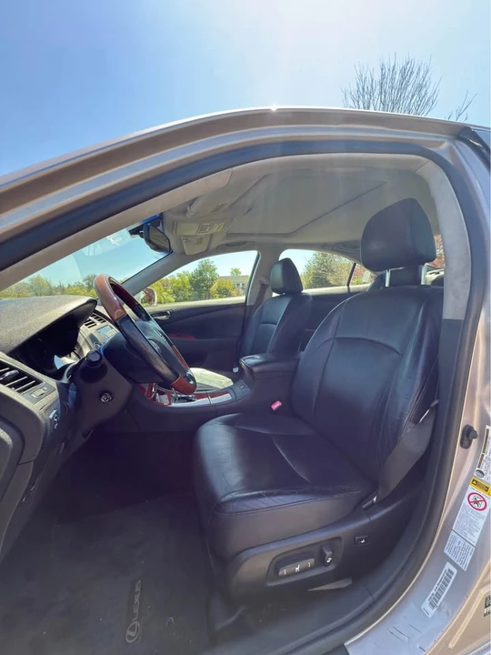 2007 Lexus ES 5th Gen - Image 13 of 16