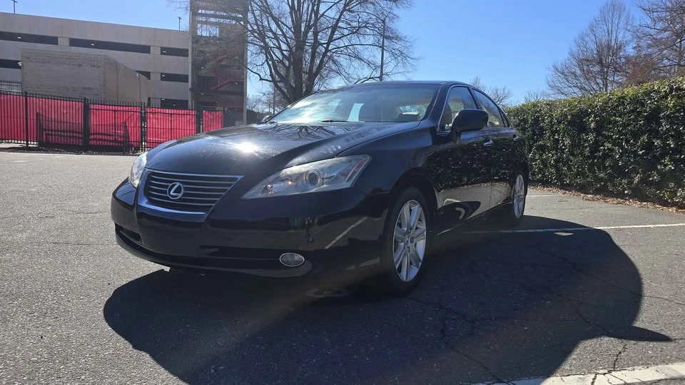2007 Lexus ES 5th Gen - Image 3 of 9