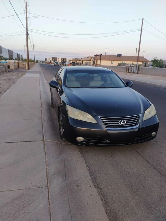 2007 Lexus ES 5th Gen - Image 4 of 8