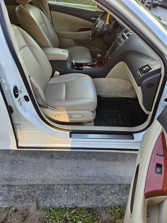 2007 Lexus ES 5th Gen - Image 5 of 14