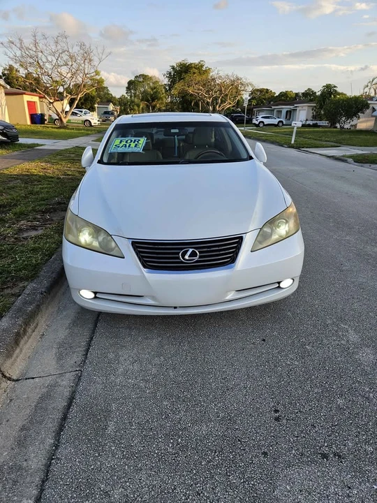 2007 Lexus ES 5th Gen - Image 2 of 14