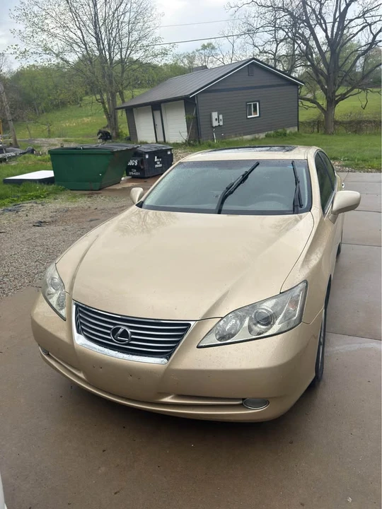 2007 Lexus ES 5th Gen - Image 5 of 10