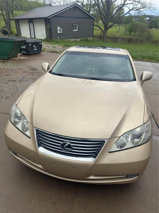 2007 Lexus ES 5th Gen - Image 4 of 10