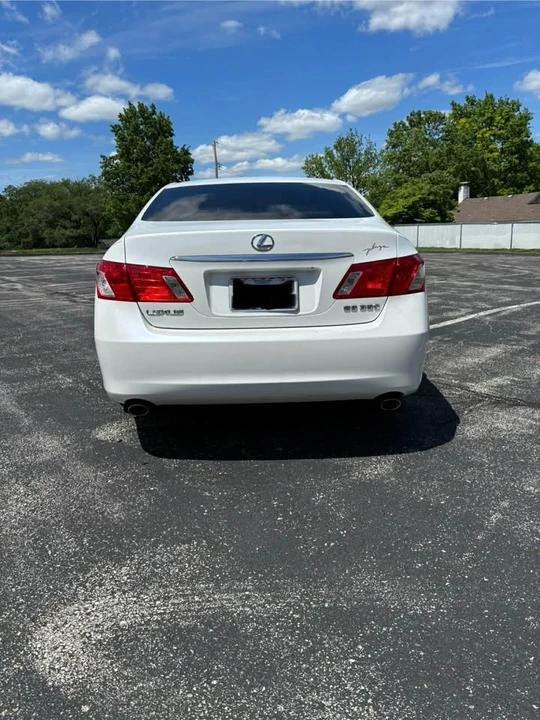 2007 Lexus ES 5th Gen - Image 4 of 19