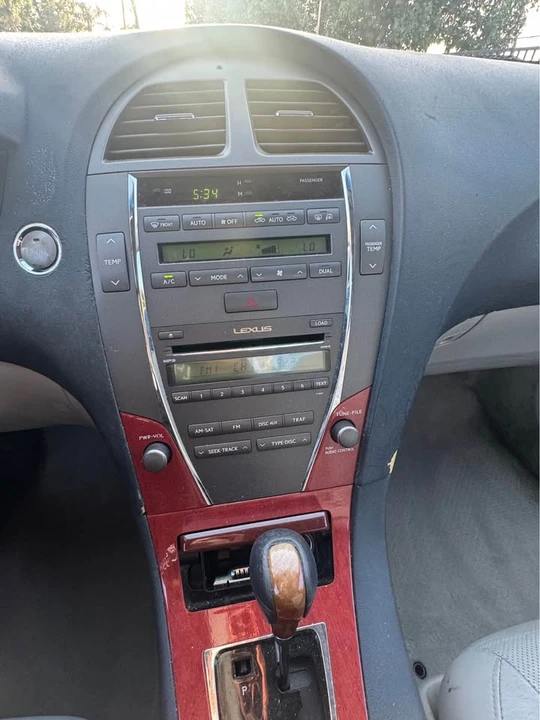 2007 Lexus ES 5th Gen - Image 10 of 10