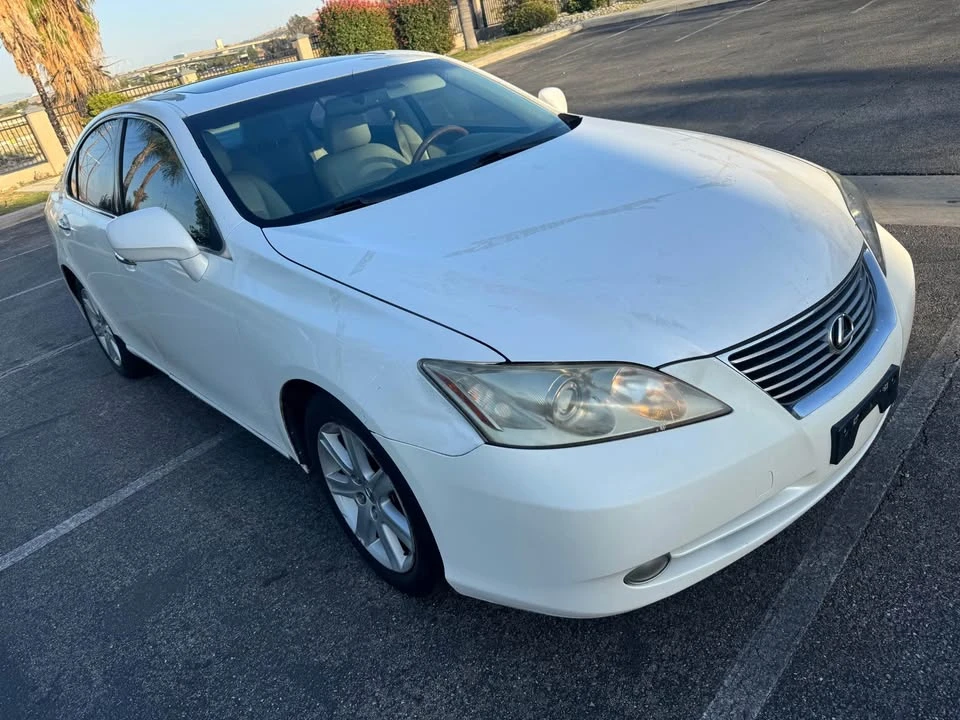 2007 Lexus ES 5th Gen - Image 2 of 10