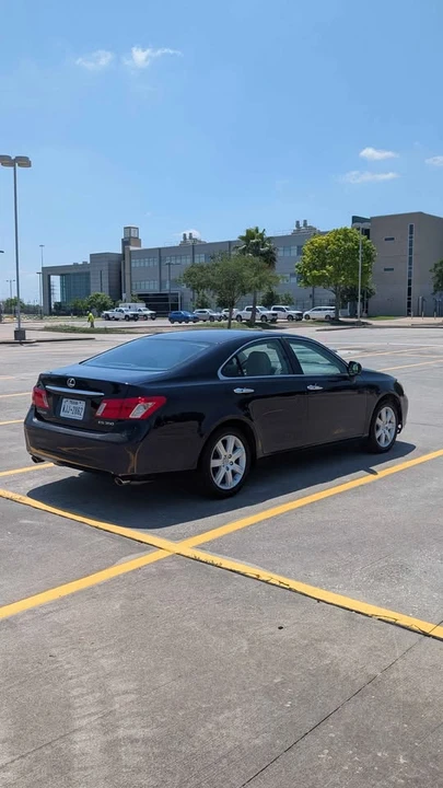 2007 Lexus ES 5th Gen - Image 3 of 12