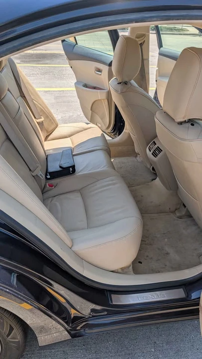 2007 Lexus ES 5th Gen - Image 9 of 12