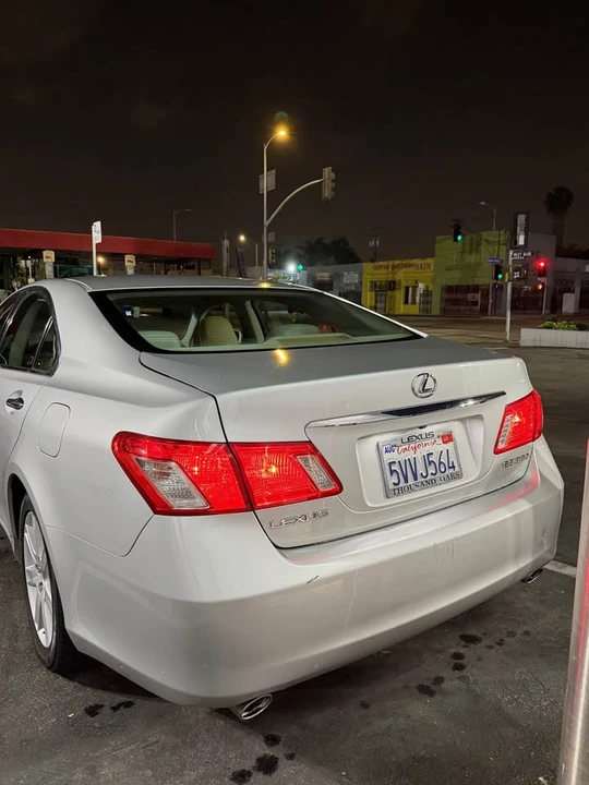 2007 Lexus ES 5th Gen - Image 4 of 17