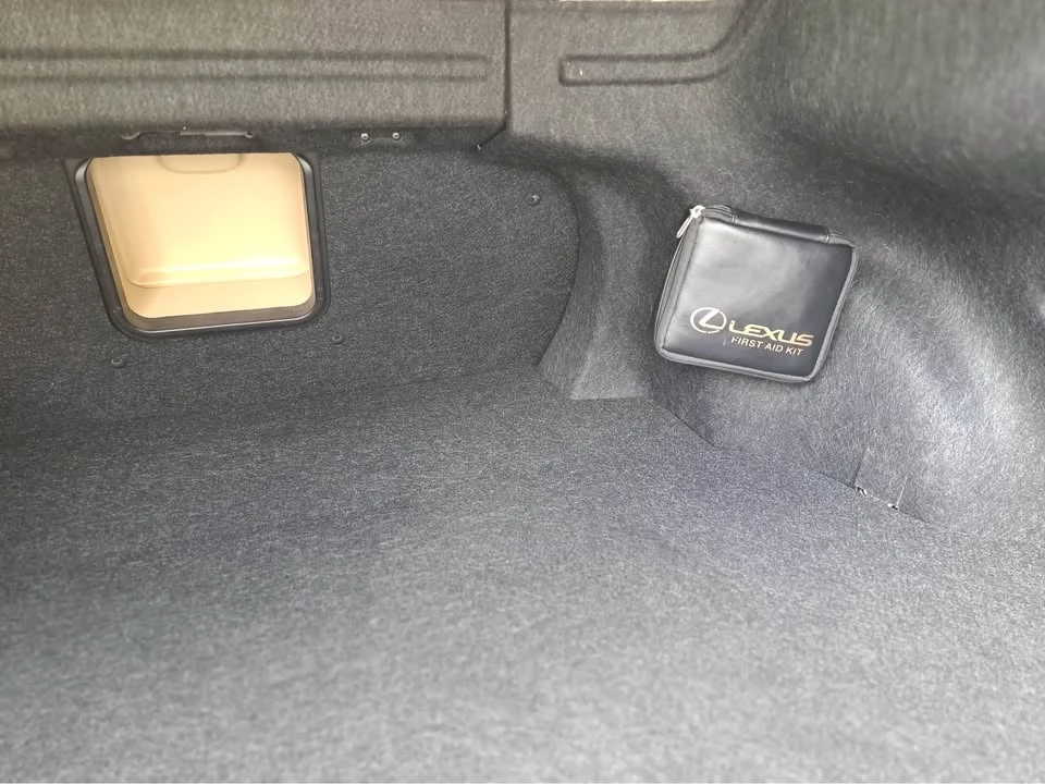 2007 Lexus ES 5th Gen - Image 13 of 20