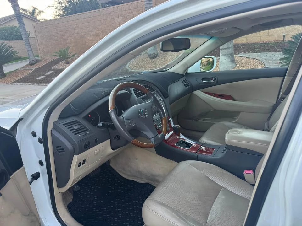 2007 Lexus ES 5th Gen - Image 8 of 10