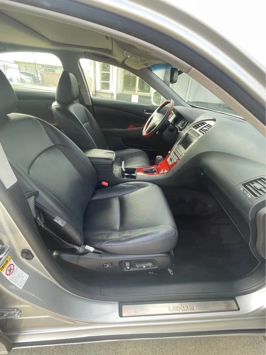 2007 Lexus ES 5th Gen - Image 10 of 14