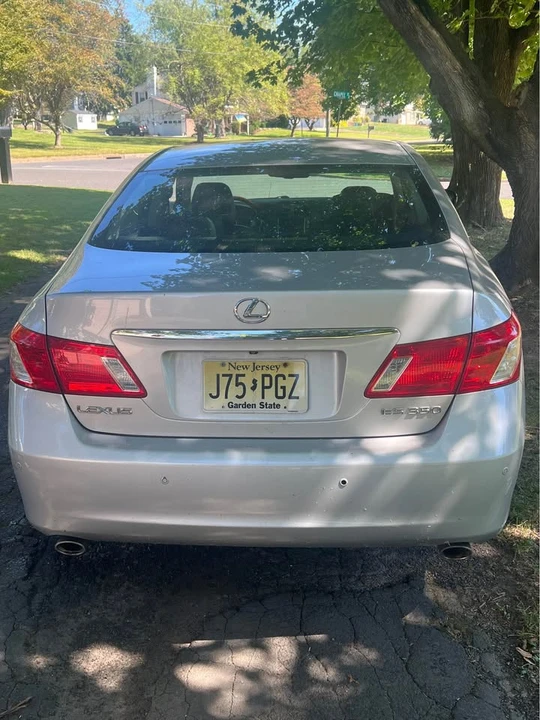 2007 Lexus ES 5th Gen - Image 3 of 9