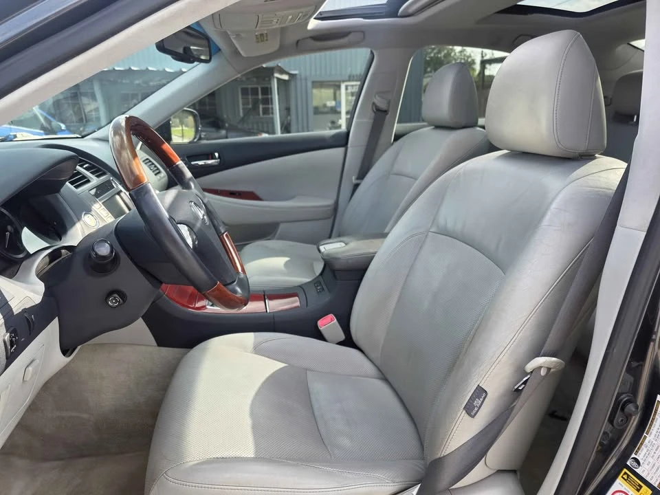 2007 Lexus ES 5th Gen - Image 4 of 10
