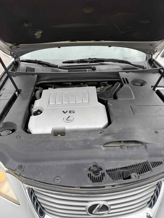 2007 Lexus ES 5th Gen - Image 8 of 9