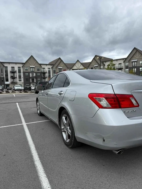 2007 Lexus ES 5th Gen - Image 4 of 9