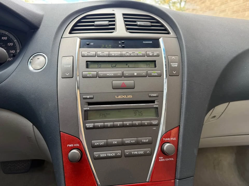 2007 Lexus ES 5th Gen - Image 13 of 15
