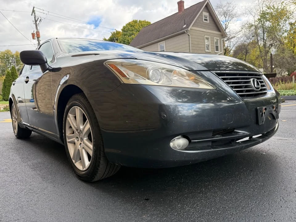 2007 Lexus ES 5th Gen - Image 2 of 15