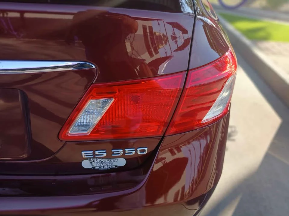 2007 Lexus ES 5th Gen - Image 5 of 11