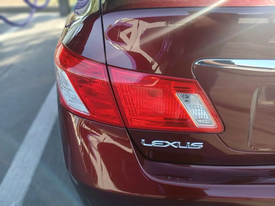 2007 Lexus ES 5th Gen - Image 4 of 11