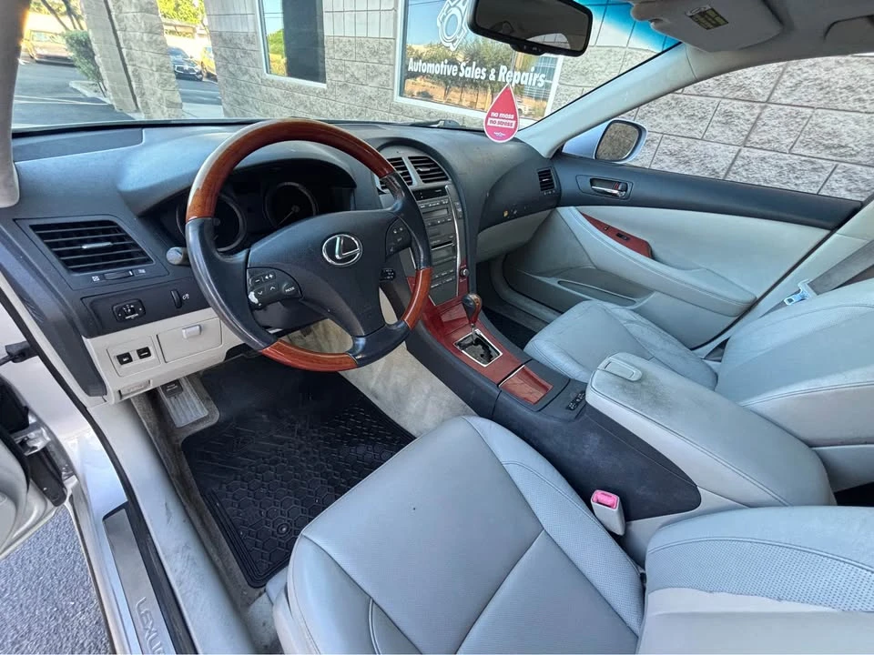 2007 Lexus ES 5th Gen - Image 13 of 14
