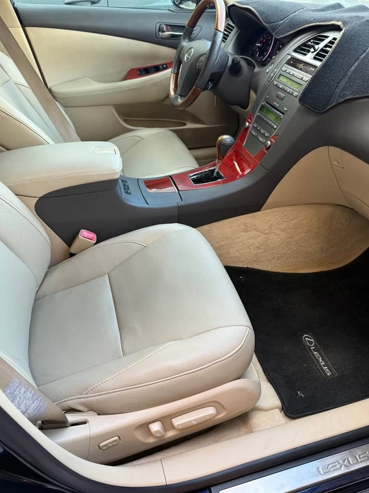 2007 Lexus ES 5th Gen - Image 5 of 9