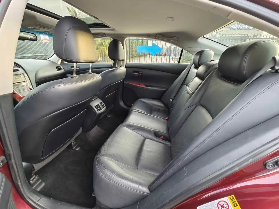 2007 Lexus ES 5th Gen - Image 13 of 20